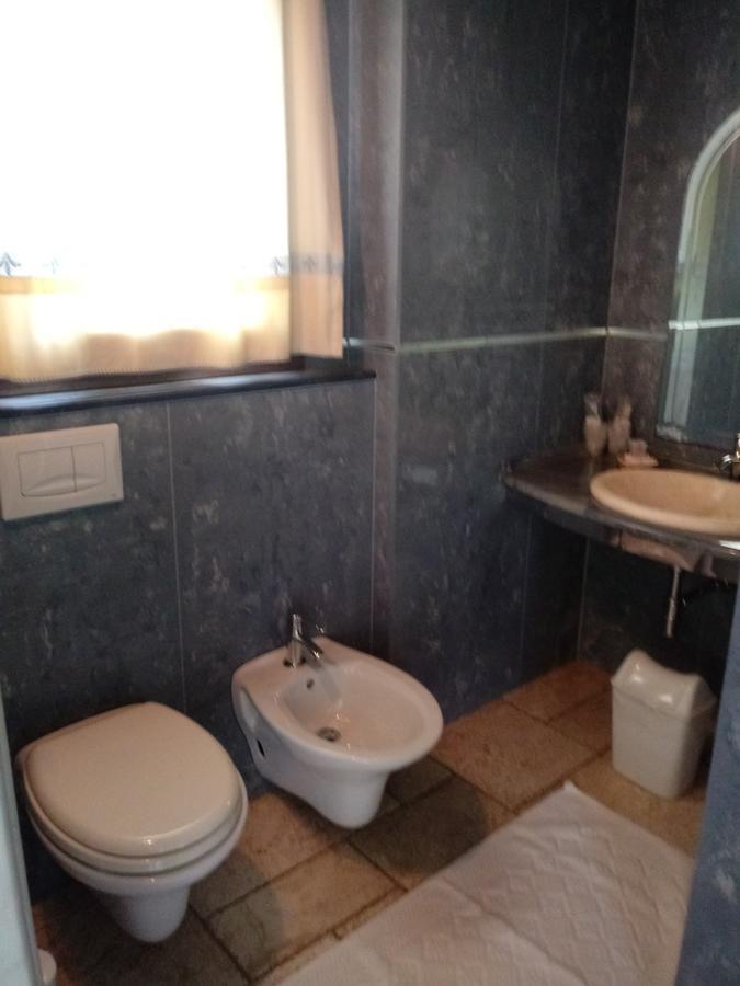 Corsaro Nero Hotel 2*